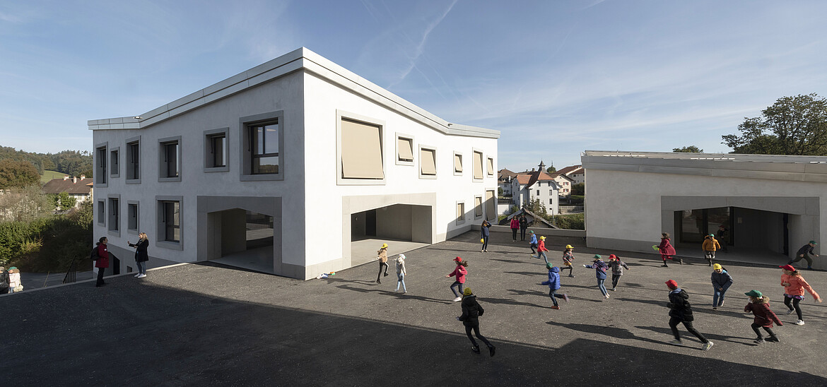 Nouveaux bâtiments scolaires